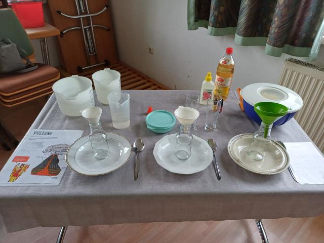 Tisch mit Experiment